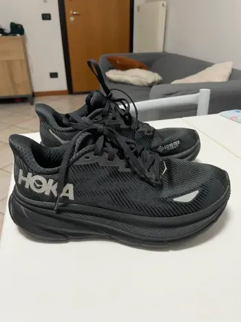 Hoka Clifton 9 bike usato