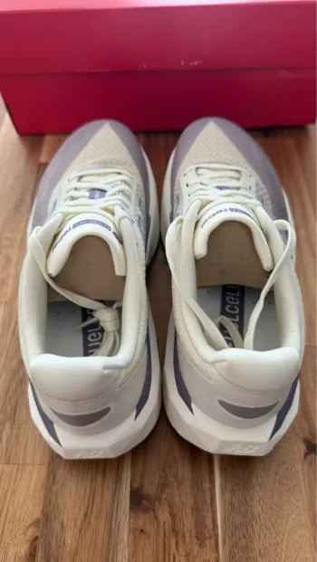 Gebrauchtes New Balance Rebel V5 bike — Bild 4 von 5