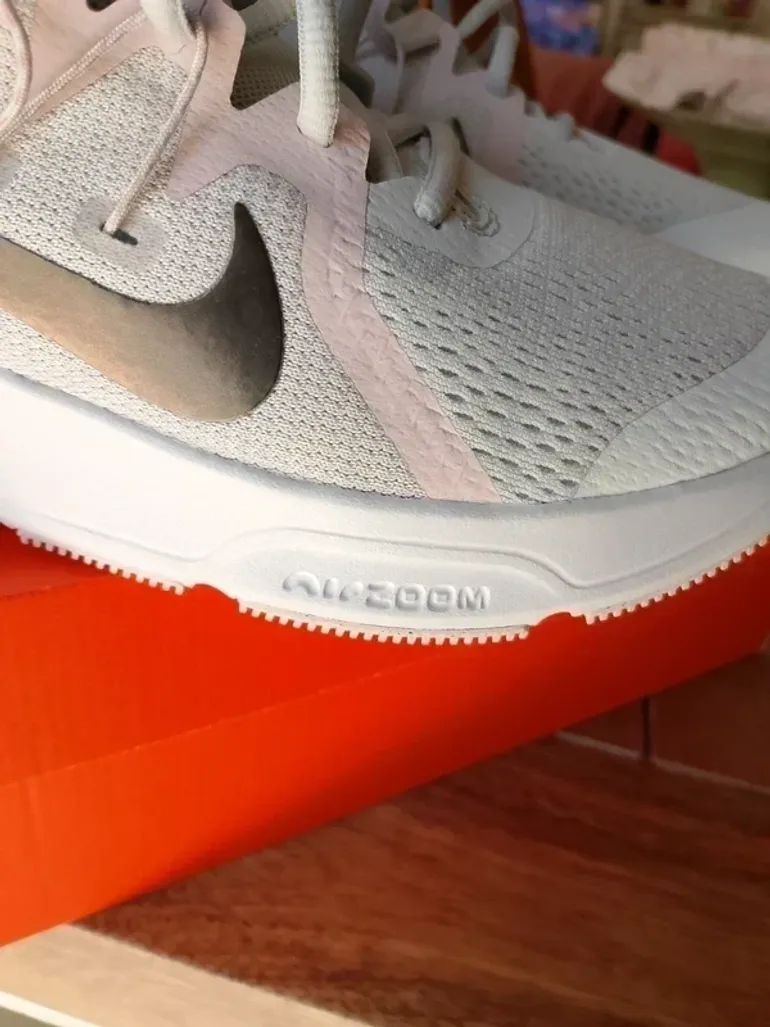 Nike Zoom bike usato — immagine 2 di 8