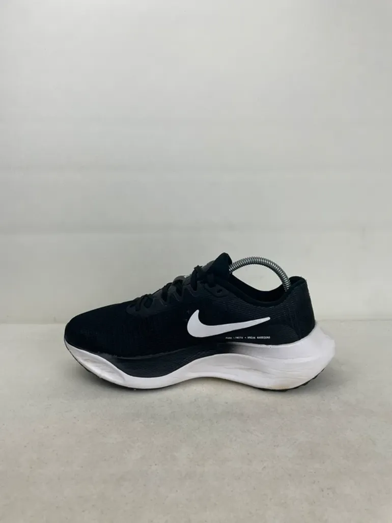 Nike Zoom Fly 5 bike d'occasion — image 6 sur 13