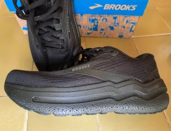 Brooks Ghost Max bike usato — immagine 2 di 15