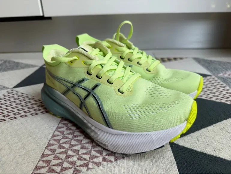 Asics GEL-Kayano 30 bike de segunda mano — imagen 1 de 10