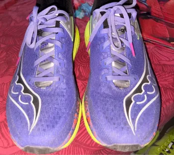 Saucony Azura bike usato
