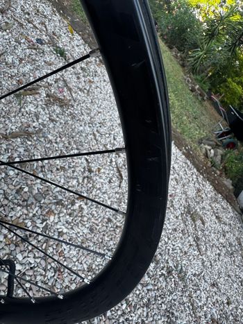 Used Bontrager Line 30 Carbon 2021 bike — image 4 of 13