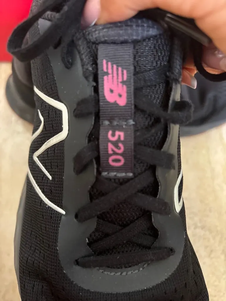 Käytetty New Balance Running Shoes bike — kuva 3 / 5