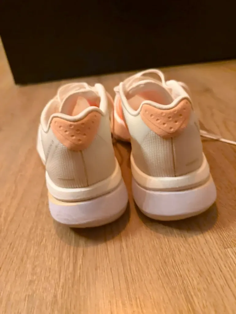 Used Adidas Hardloopschoenen bike — image 8 of 8