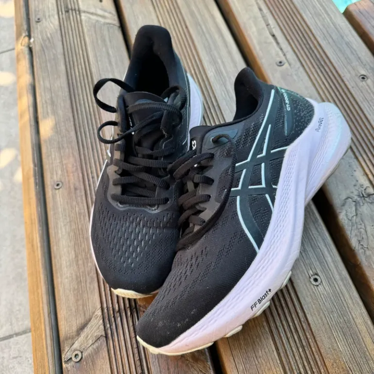 Asics GT 2000-12 bike de segunda mano — imagen 1 de 5