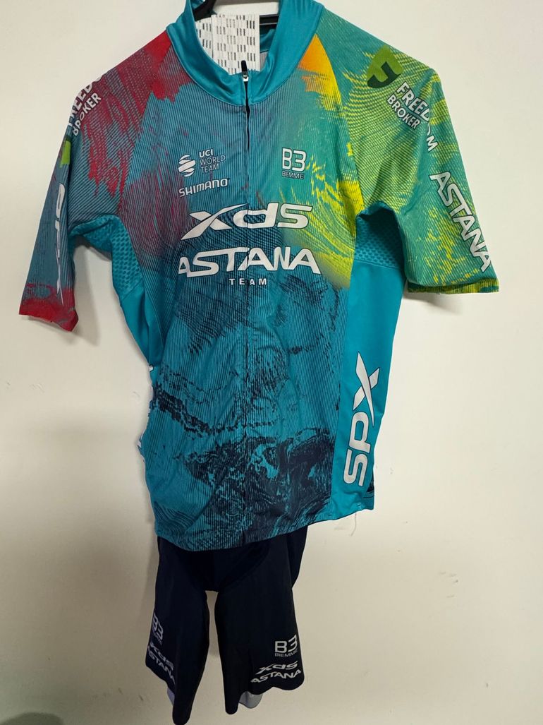 Used Biemme modello Astana 2025 bike — image 1 of 2
