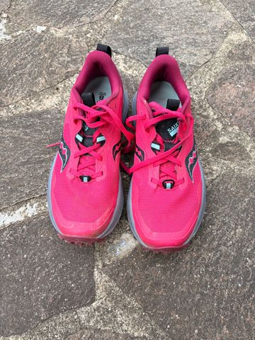 Saucony Blaze TR Running Shoes usato