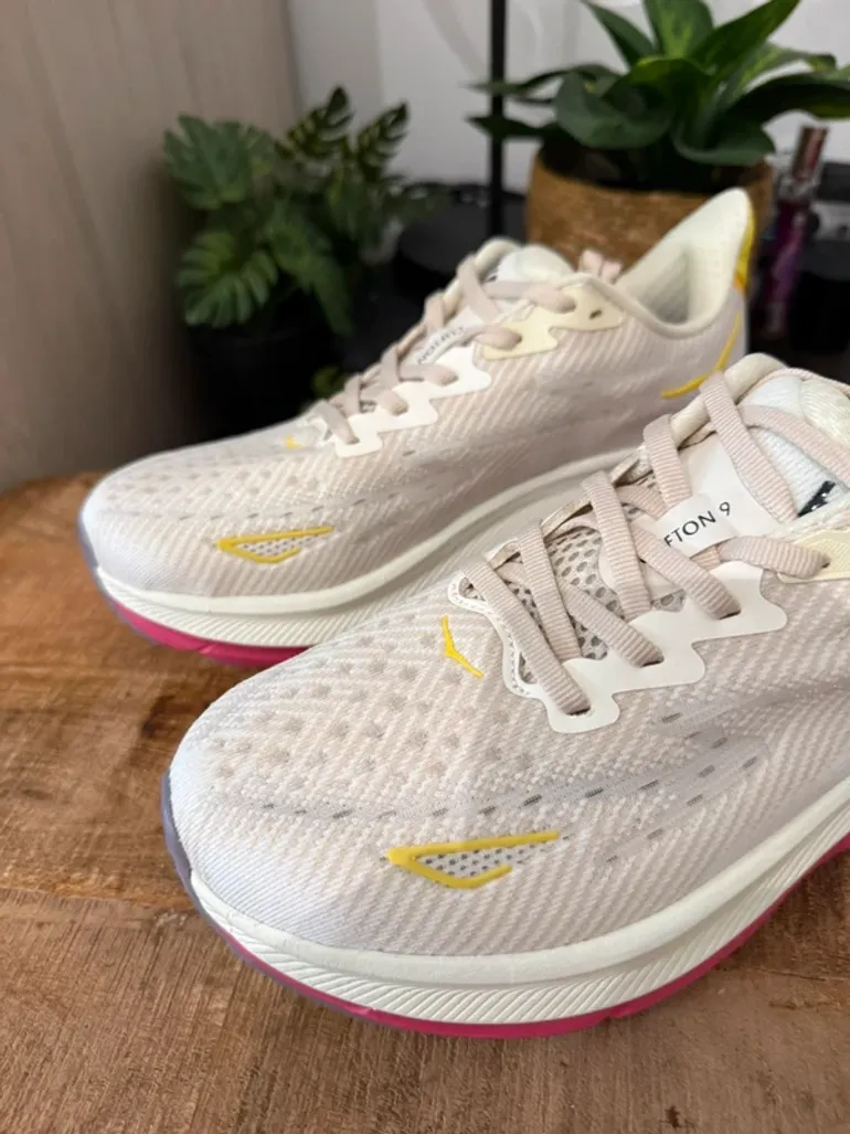 Hoka Clifton 9 bike de segunda mano — imagen 3 de 9