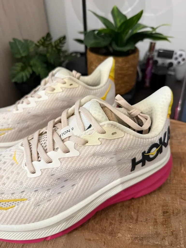 Hoka Clifton 9 bike de segunda mano — imagen 2 de 9