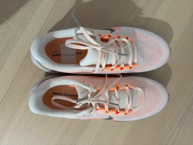 Pegasus Nike Air Zoom 41 bike usato — immagine 2 di 5