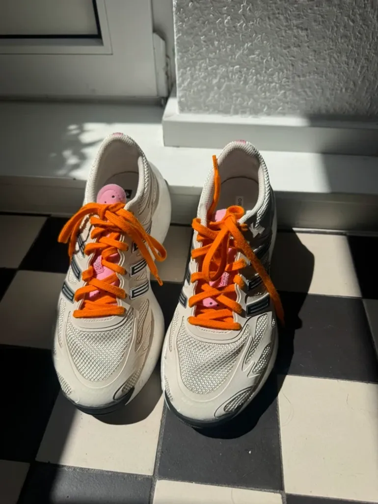 Used Adidas Laufschuhe bike — image 1 of 6
