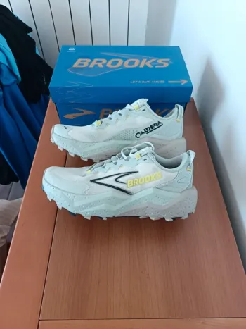 Brooks Caldera 8 bike d'occasion