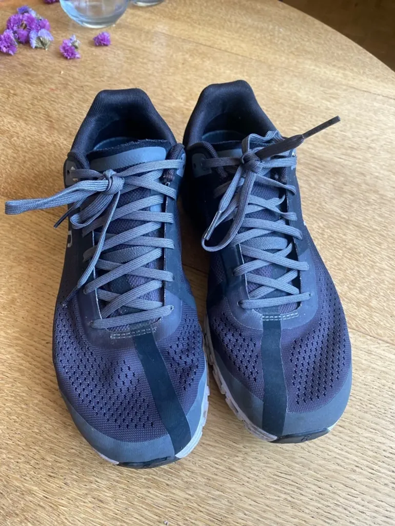 On Running Cloudflow bike d'occasion — image 4 sur 9