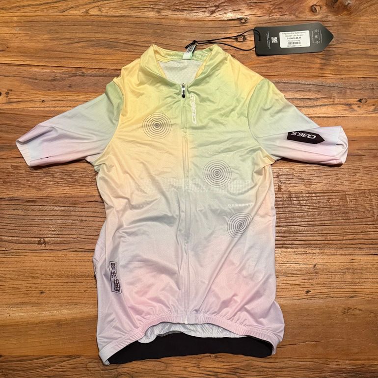 Used Q36.5 Gregarious Pro QLAB Jersey Women Lilla Purple M// NEW!! 50% OFF!! 2025 bike — image 1 of 2
