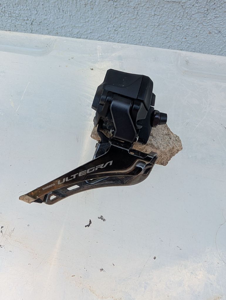 Used Shimano R8150 Front Derailleur bike — image 1 of 3
