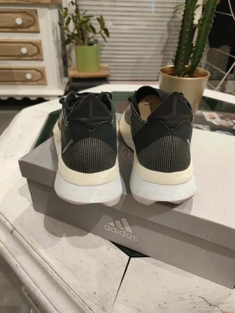 Used Adidas Adizero Boston 12 bike — image 11 of 15