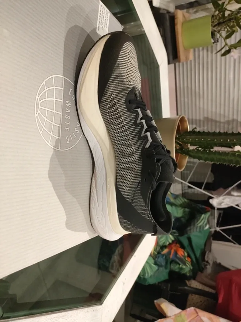 Used Adidas Adizero Boston 12 bike — image 9 of 15
