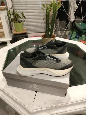 Used Adidas Adizero Boston 12 bike — image 6 of 15