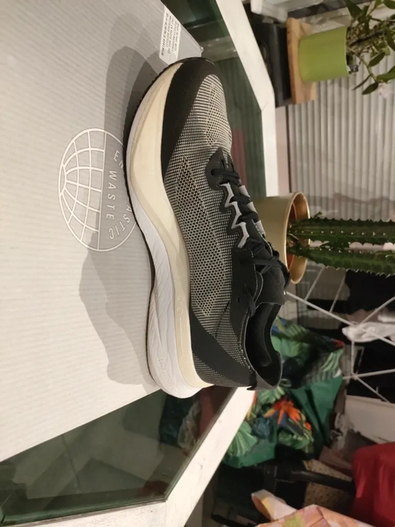 Used Adidas Adizero Boston 12 bike — image 10 of 15