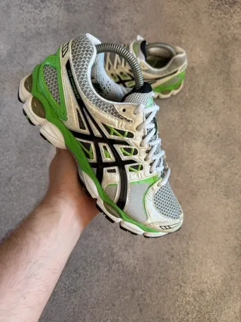 Asics Gel-Nimbus 14 bike de segunda mano