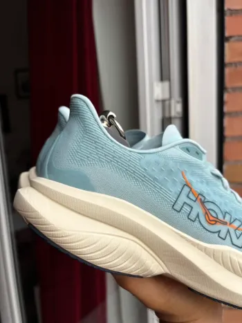 Używany Hoka Mach 6 bike — zdjęcie 2 z 8
