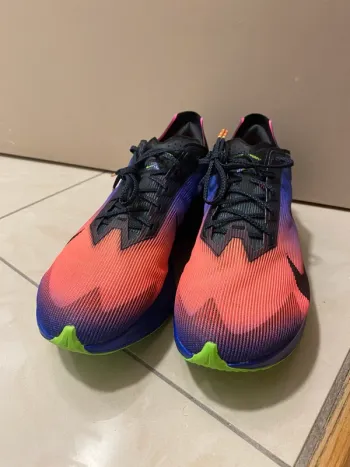 Nike ZoomX Vaporfly 4 bike d'occasion — image 3 sur 8