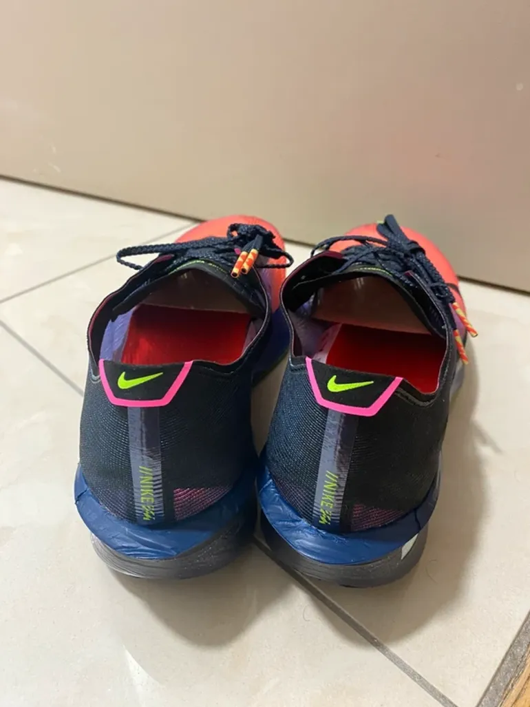 Nike ZoomX Vaporfly 4 bike d'occasion — image 4 sur 8