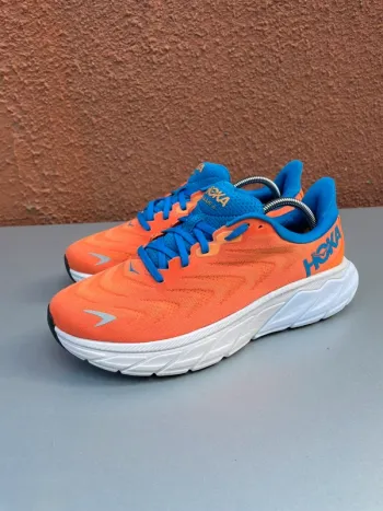 Używany Hoka Arahi 6 bike — zdjęcie 3 z 10