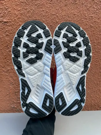 Używany Hoka Arahi 6 bike — zdjęcie 9 z 10