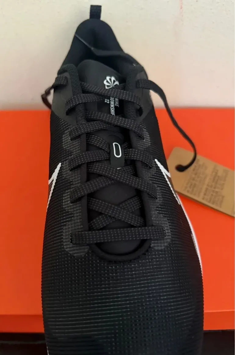 Gebrauchtes Nike Downshifter 12 bike — Bild 3 von 9