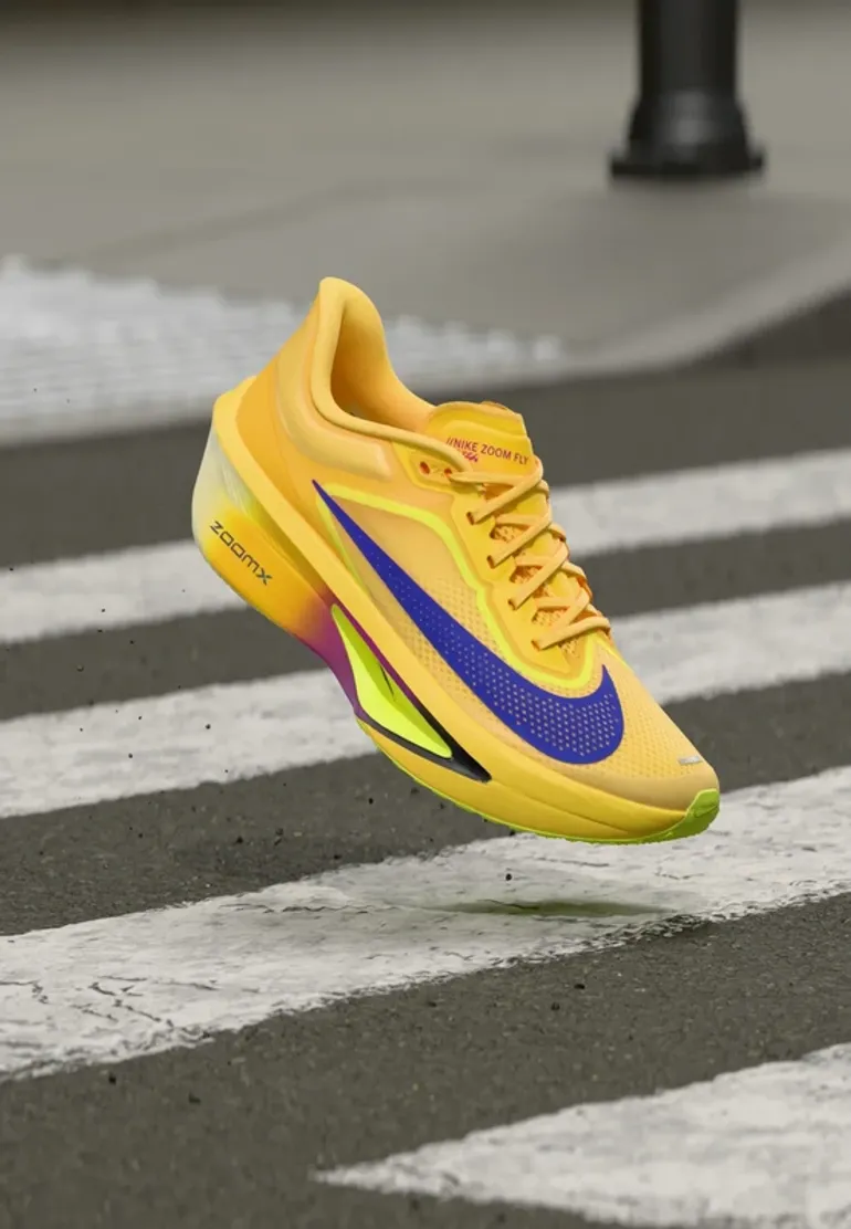 Nike Zoom Fly 6 bike d'occasion — image 1 sur 4