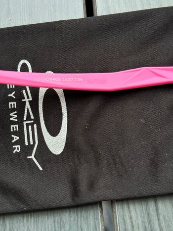 Použité Oakley Sutro Matte Pink Cycling Sunglasses 2026 bike — obrázek 5 z 7