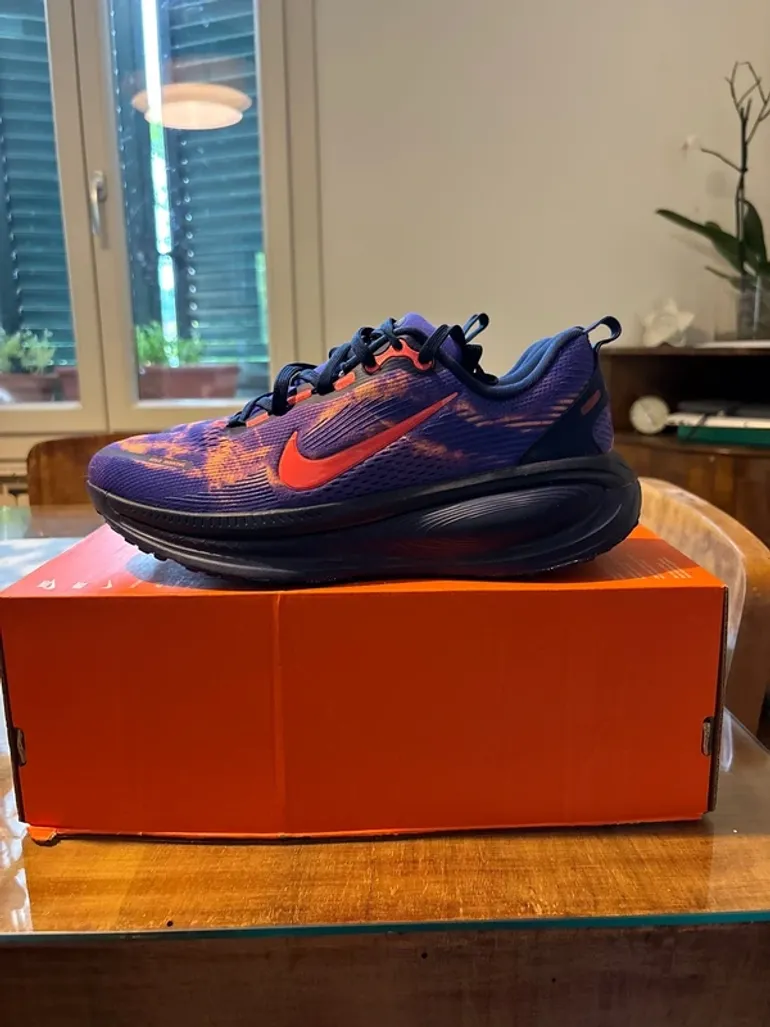Gebrauchtes Nike Vomero 18 bike — Bild 1 von 3