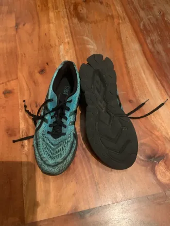Käytetty Asics Running Shoes bike — kuva 2 / 7