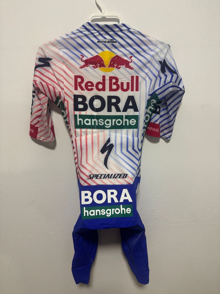 Použité Red Bull roadsuit Bora Edition Tour France bike — obrázek 6 z 9