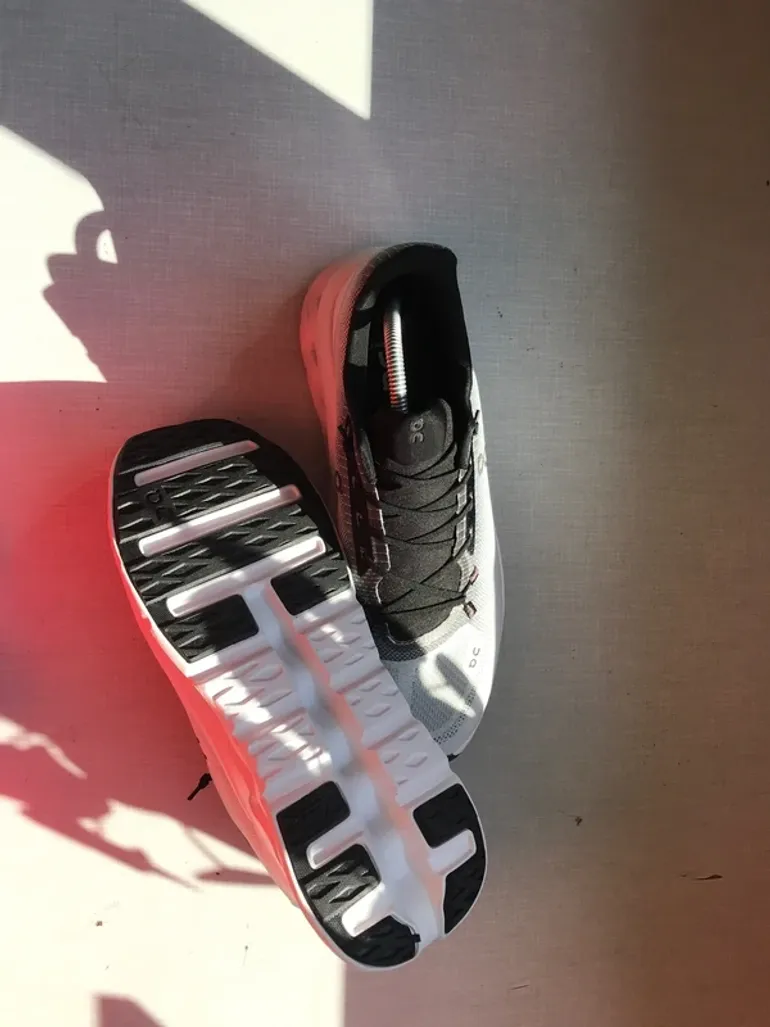 Gebrauchtes On Running Cloud bike — Bild 4 von 4