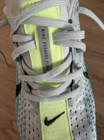 Pegasus Plus Flyknit bike usato — immagine 15 di 15