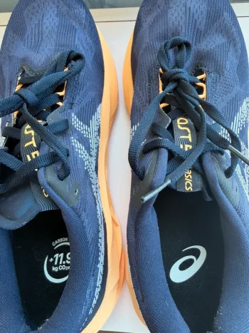 Gebrauchtes Asics Novablast 5 bike — Bild 4 von 5