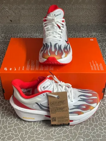 Used Nike Zoom Fly 6 PRM bike — image 3 of 8