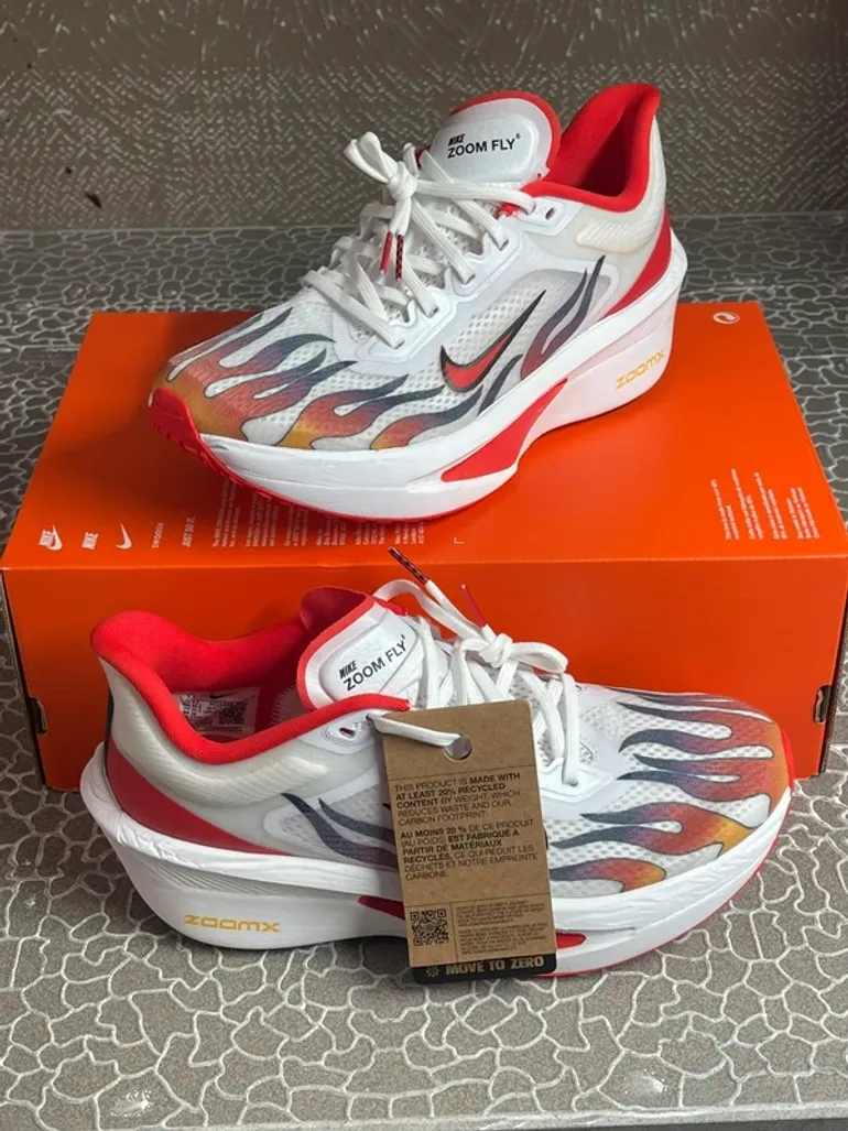 Used Nike Zoom Fly 6 PRM bike — image 2 of 8