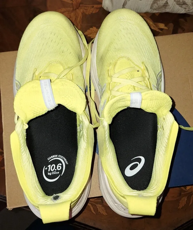 Used Asics Gel Nimbus 27 2025 bike — image 8 of 13