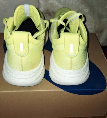 Used Asics Gel Nimbus 27 2025 bike — image 5 of 13