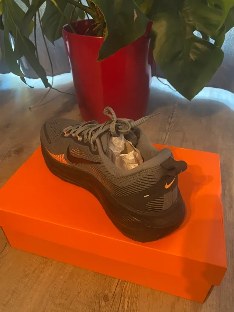 Gebrauchtes Nike Vomero 18 bike — Bild 5 von 7