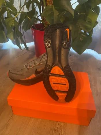 Gebrauchtes Nike Vomero 18 bike — Bild 3 von 7