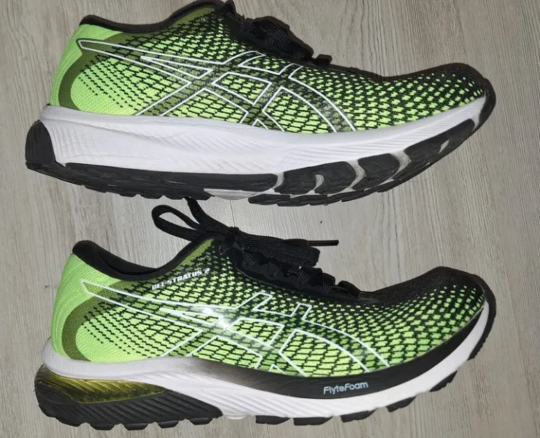 Gebrauchtes Asics Gel Stratus 2 bike — Bild 1 von 7