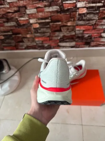 Used Nike Running Schuhe 44 bike — image 3 of 6