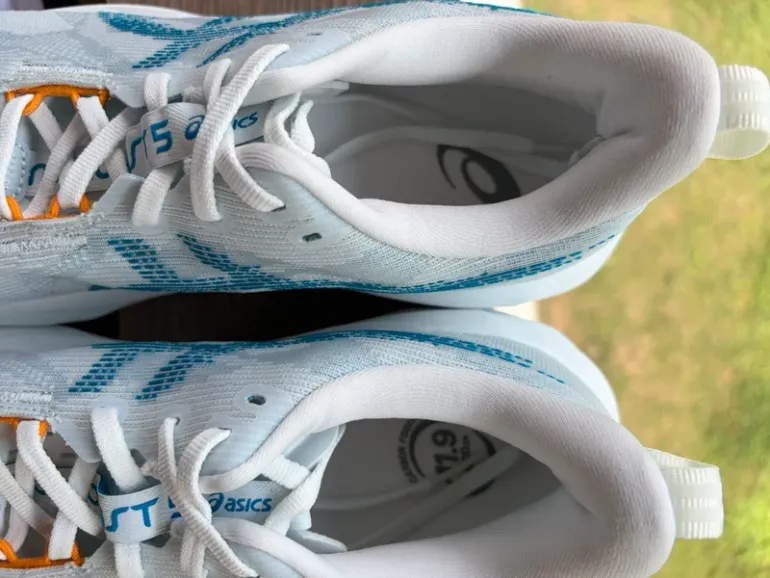 Gebrauchtes Asics Novablast 5 bike — Bild 4 von 5