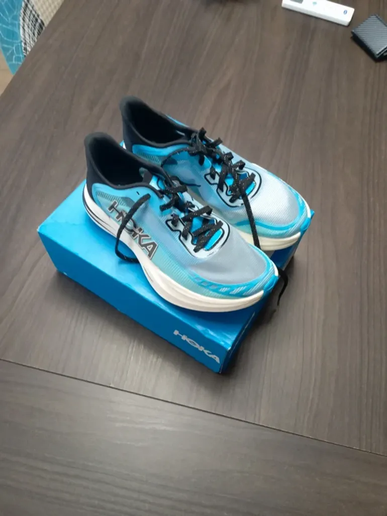 Brugt Hoka Cielo X1 2.0 bike — billede 1 af 8